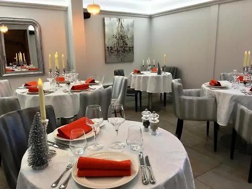 **** فندق Les Chalets Du Cocoon Macot-la-Plagne فرنسا